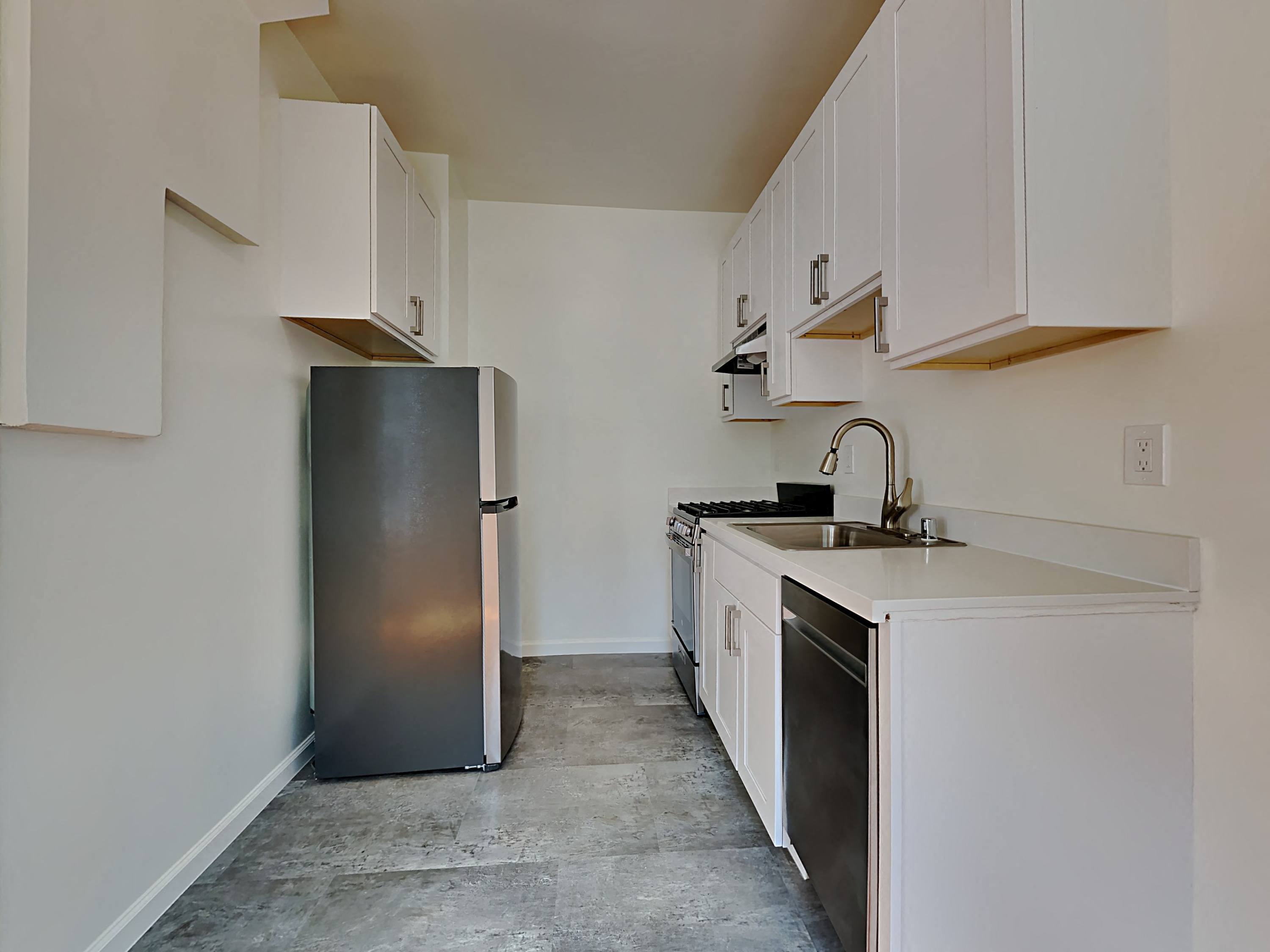 0BR/1BA Apartment on 6th Ave · San Francisco